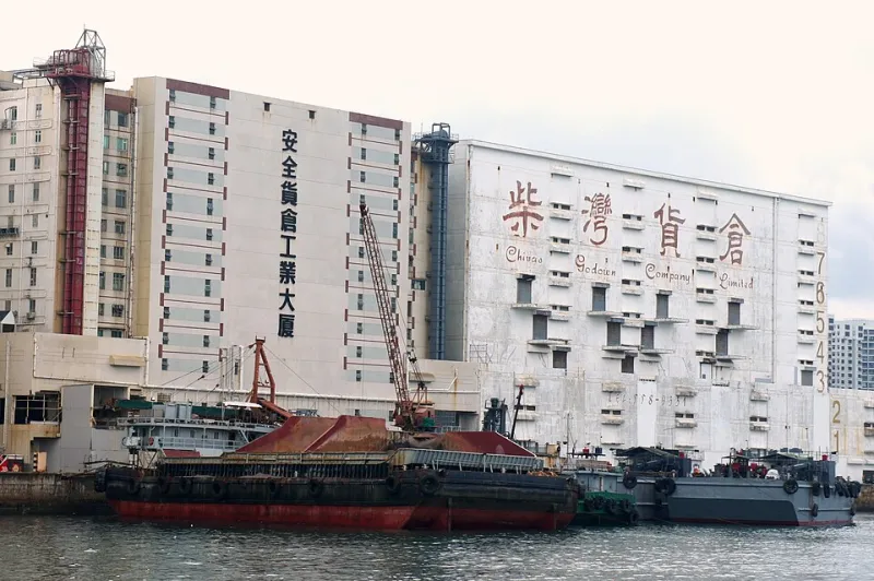 The First-Mile Pivot: Why UK Direct-to-Consumer Brands Are Routing Back Through Hong Kong
